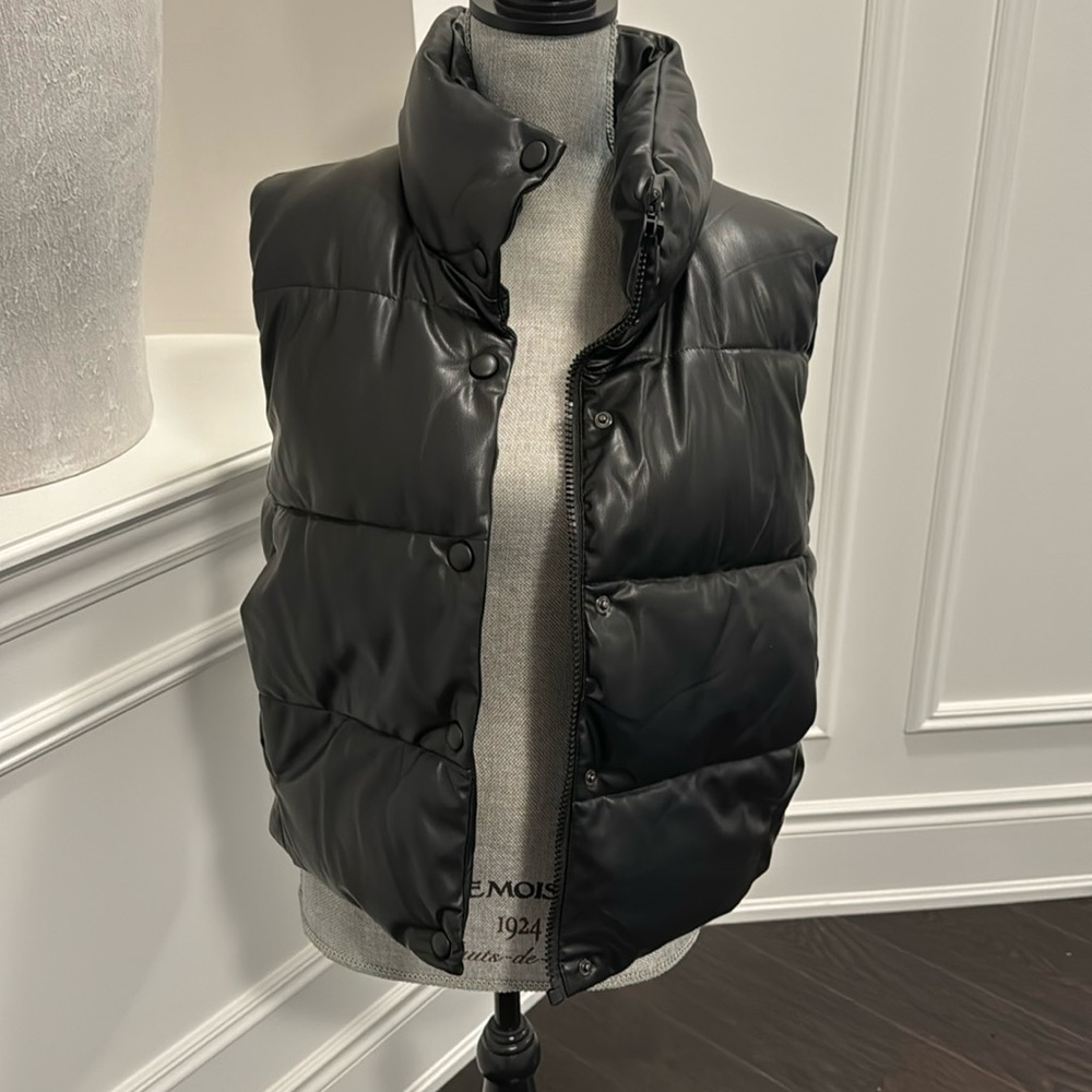 Zara Vest
